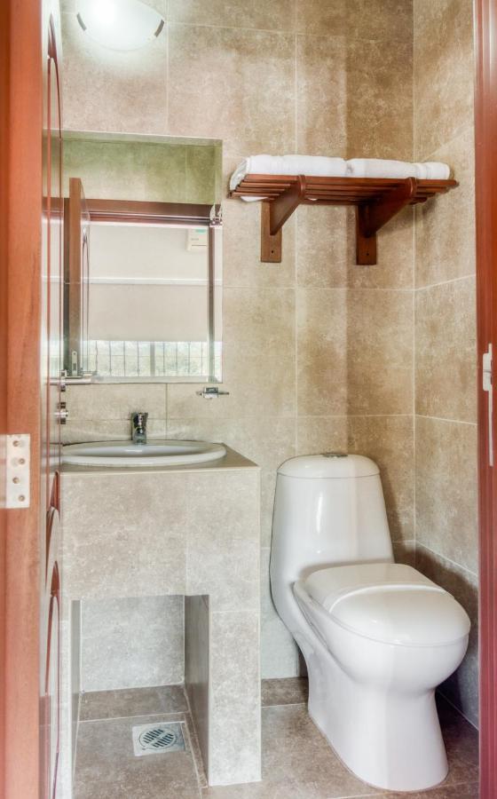 Monte Salerno Hotel & Suites Montemorelos Extérieur photo