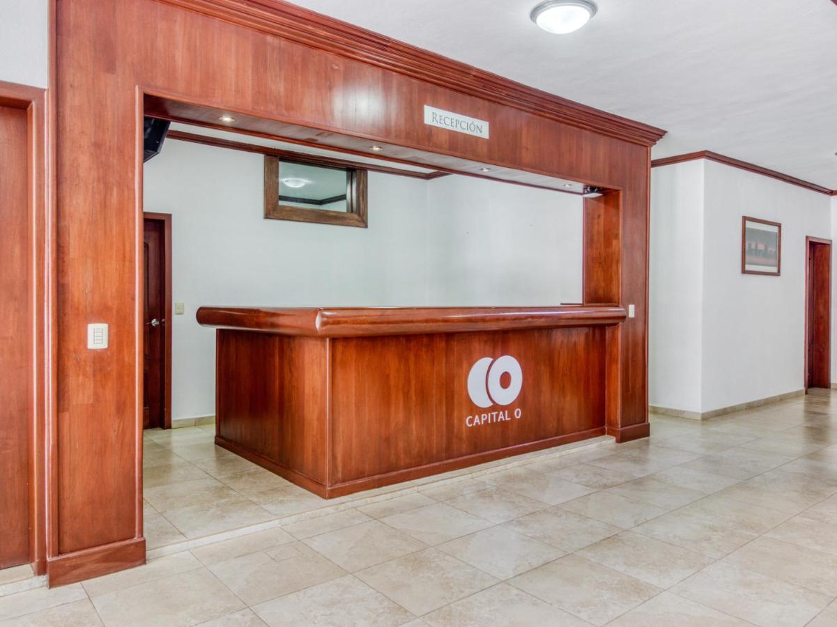Monte Salerno Hotel & Suites Montemorelos Extérieur photo